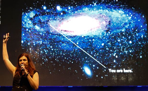 Astr�noma brasileira Duilia de Mello, durante palestra na Campus Party em S�o Paulo