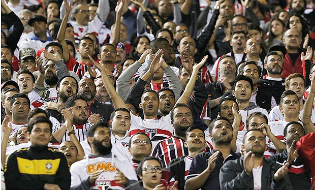 Com 53.635 pessoas, Morumbi recebeu o maior p�blico desta edi��o do Campeonato Brasileiro 