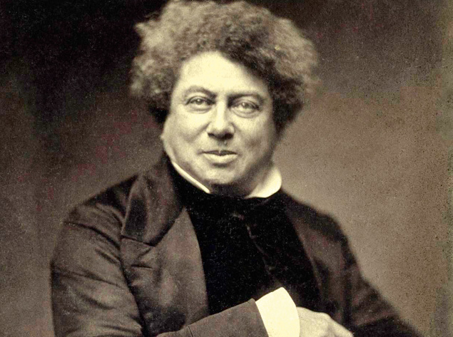 O escritor Alexandre Dumas, fotografado por Nadar