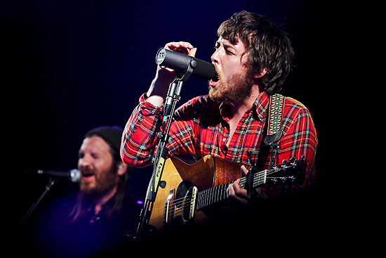 Robin Pecknold da banda Fleet Foxes no Optimus Alive Music Festival em Portugal, no �ltimo dia 8