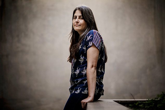 SAO PAULO - SP - BRASIL, 19-08-2015, 16h20: SELVA ALMADA. Retrato da jovem escritora argentina Selva Almada, lancada aqui pela editora Cosac Naify. (Foto: Adriano Vizoni/Folhapress, ILUSTRADA) ***EXCLUSIVO FSP***