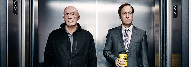 Jonathan Banks (esq.) e Bob Odenkirk na segunda temporada de "Better Call Saul"