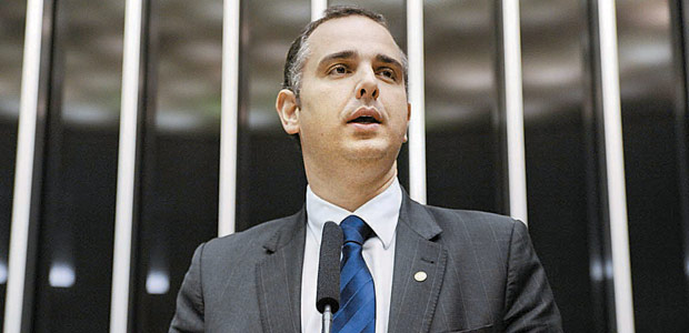 O deputado federal Rodrigo Pacheco (PMDB-MG), cotado para o Minist�rio da Justi�a