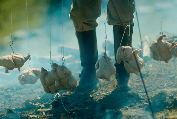 O chef argentino Francis Mallmann em cena da s�rie da Chef's Table, da Netflix 