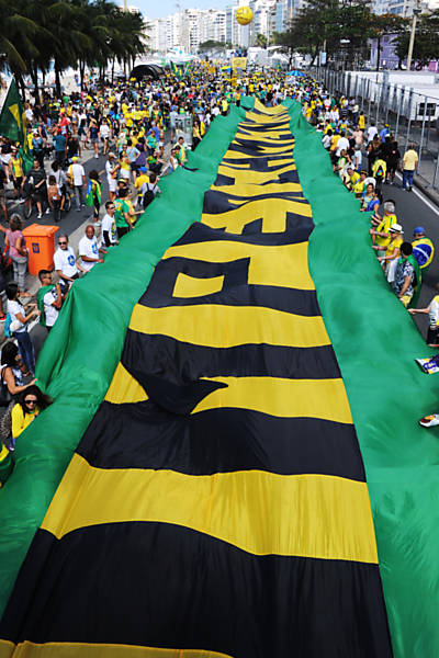 Protestos pelo Brasil