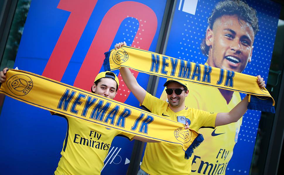 Apresenta��o de Neymar no PSG