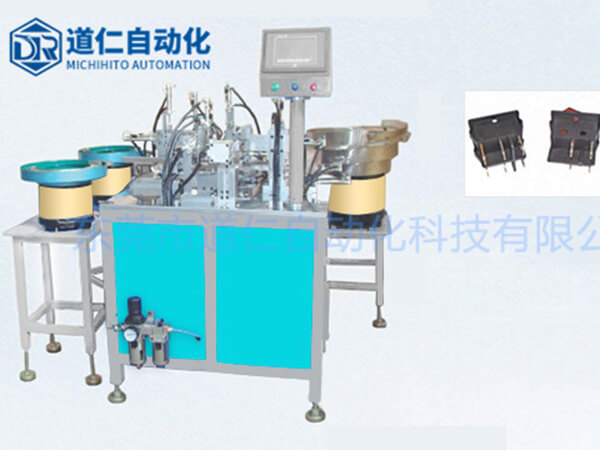 自動裝配機（jī）廠介（jiè）紹自動（dòng）裝配機的控製係��?