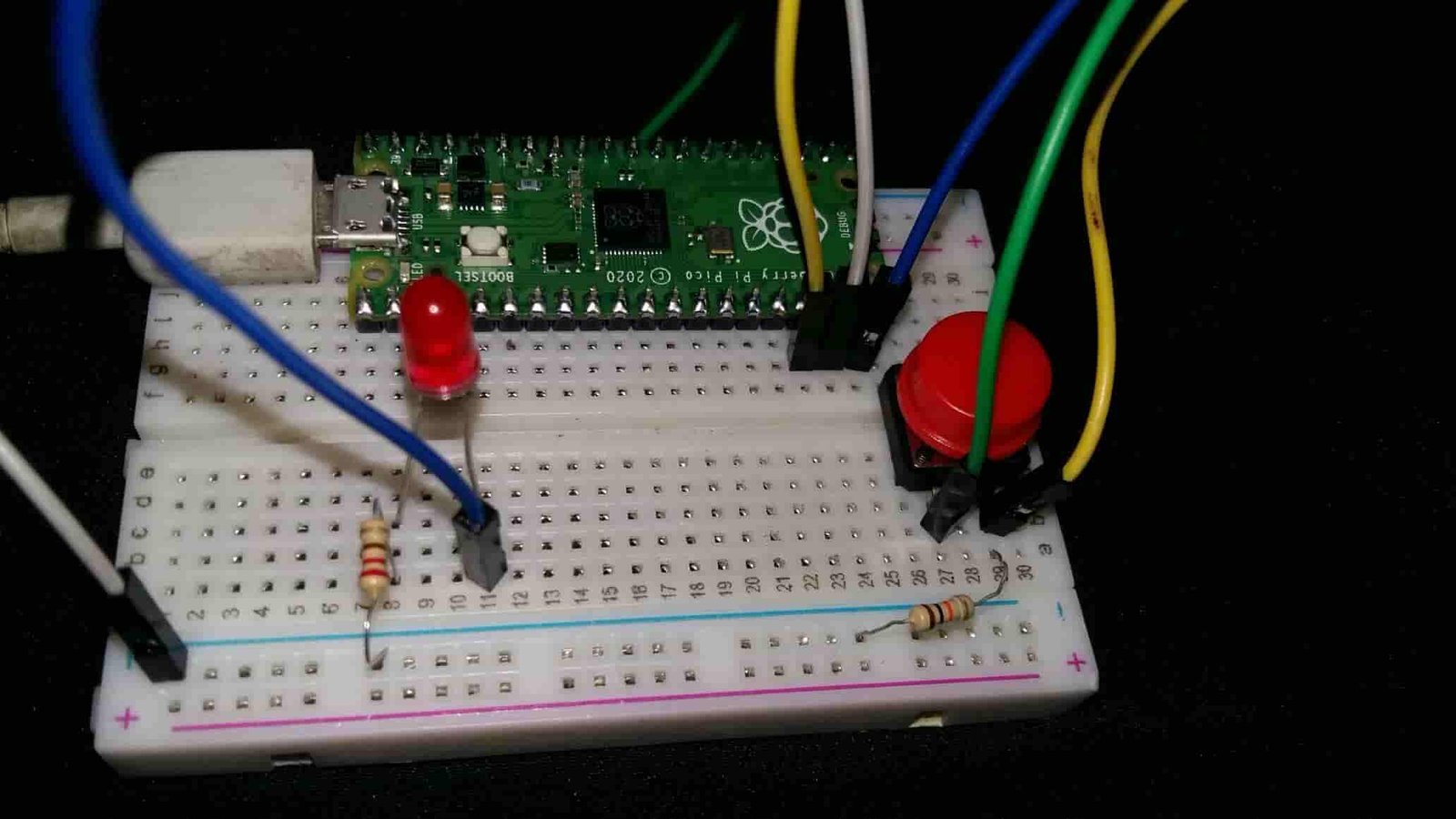Push button with Raspberry Pi Pico MicroPython