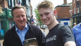 Cameron campaigns for votes ahead of general election in Nantwich