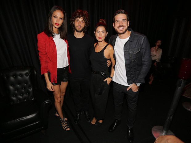 Joan Smalls, Chay Suede, Fernanda Paes Leme e Marco Pigossi em evento em São Paulo (Foto: Claudio Augusto/ Brazil News)