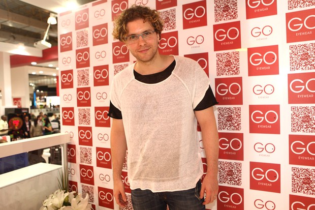 Thiago Fragoso em evento em São Paulo (Foto: Iwi Onodera / EGO)