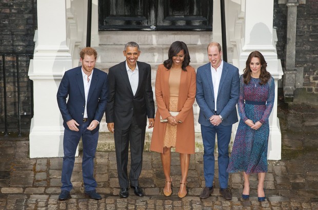 Barack Obama e família real (Foto: REUTERS/Stephen Crowley/Pool)