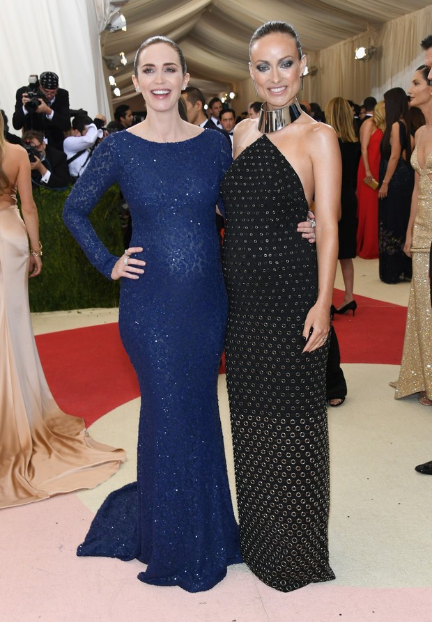 Emily Blunt e Olivia Wilde (Foto: AFP)