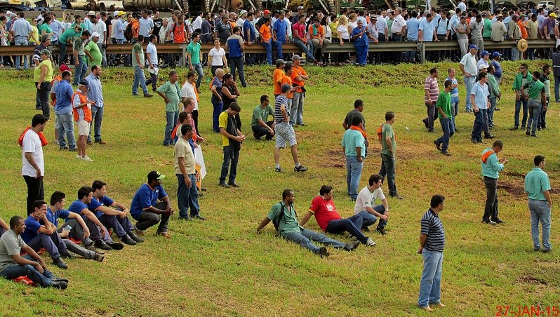 Pandemia reduziu nível de emprego a 47% em julho