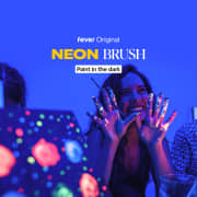 Neon Brush: taller de pintura en la oscuridad