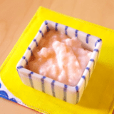 たんぱく質　正方形