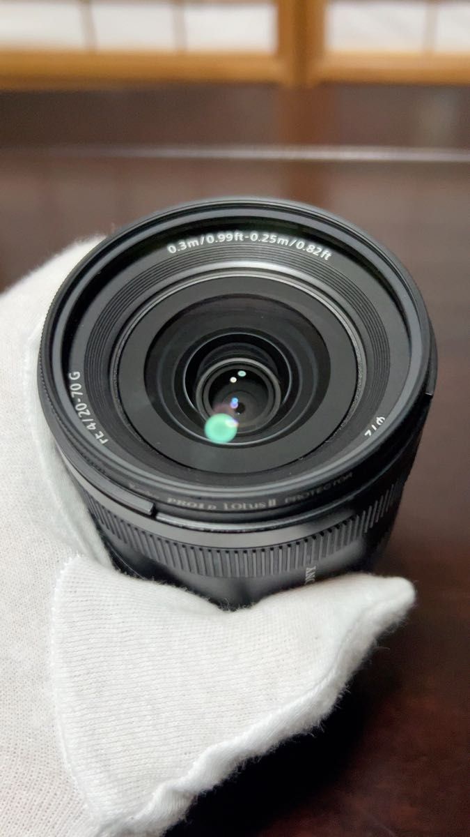 美品　FE 20-70mm f4 G SONY 交換レンズ　おまけ付きレンズ保護フィルター　