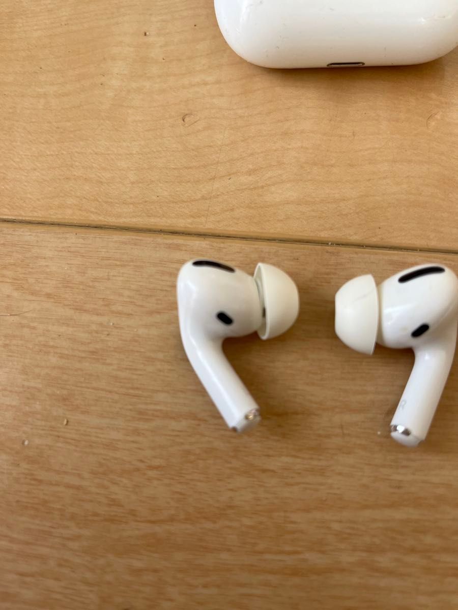 AirPods Pro Apple 第一世代　正規品