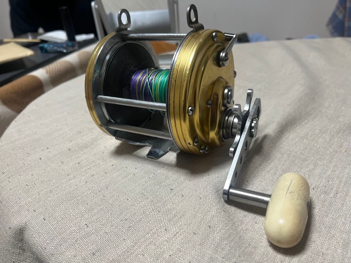 Daiwa シーライン600 リール