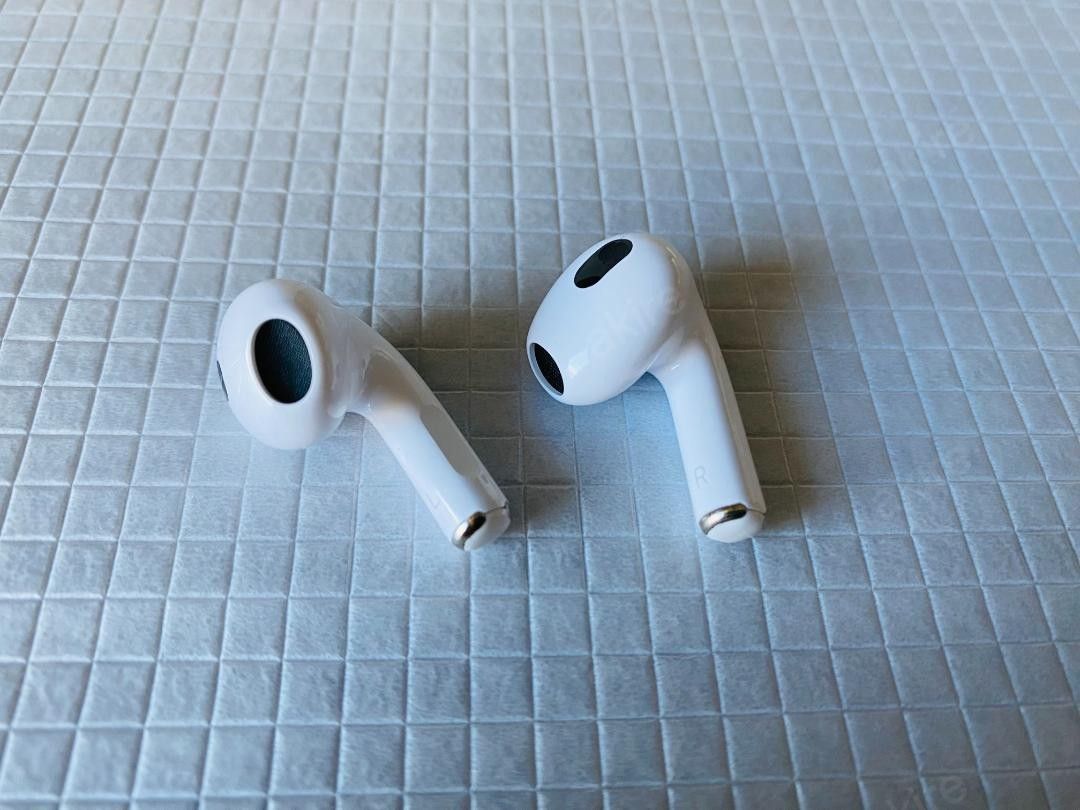 AirPods  第3世代 互換品 ワイヤレス イヤホン 高音質TWS 充電ケース付き iPhone/Android対応