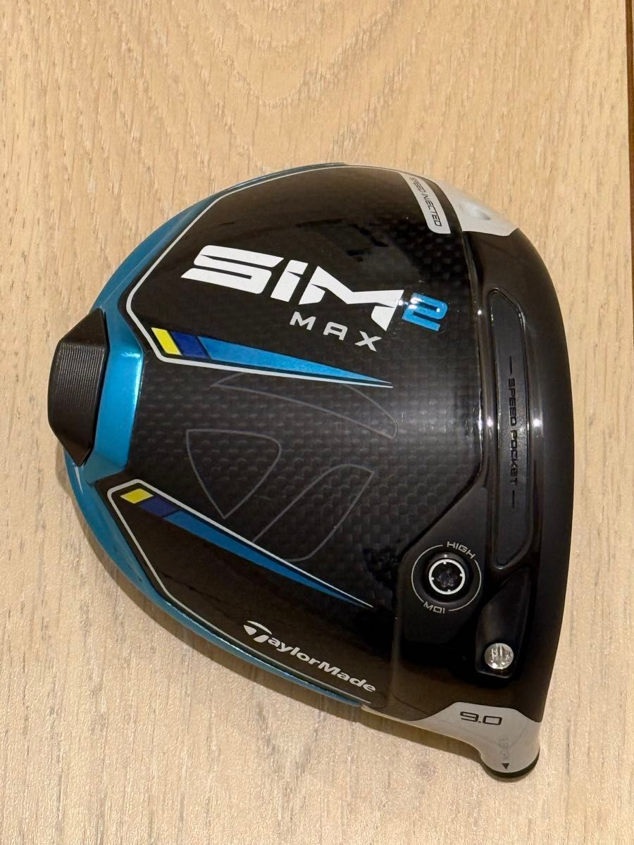 ほぼ未使用 テーラーメイド SIM2 MAX ドライバー 9.0 TaylorMade ヘッドのみ ヘッドカバー付 