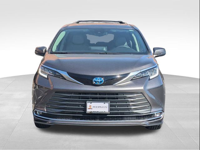 2024 Toyota Sienna Limited