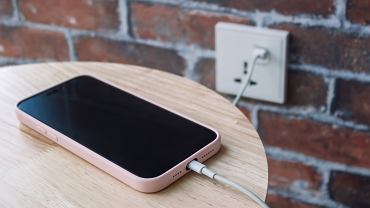 To przez t� funkcj� tw�j telefon si� roz�adowuje tak szybko. Badacze wyja�niaj�