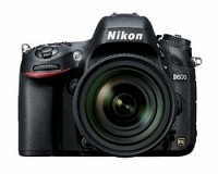 NIKON D600