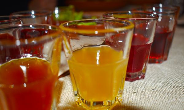 Boissons,Vodka,verre,coups,fête,jaune