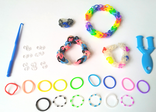 loom bands,konst,handarbete,handgjort,rubber band weaving,gummiband