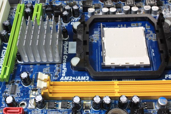 pc,mainboard,scheda madre,hardware,socket della CPU,ram socket