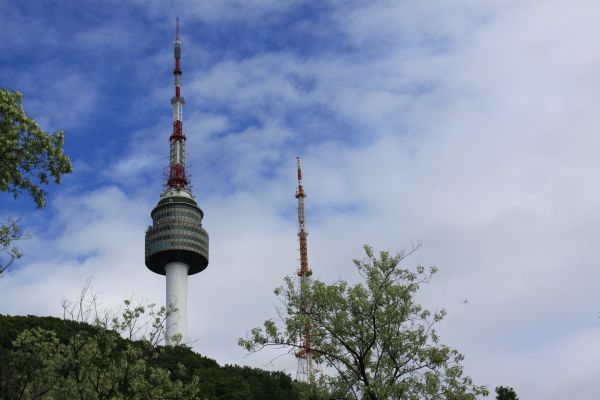 himmel,Sky,n tårn,bjerg,blå,sommer