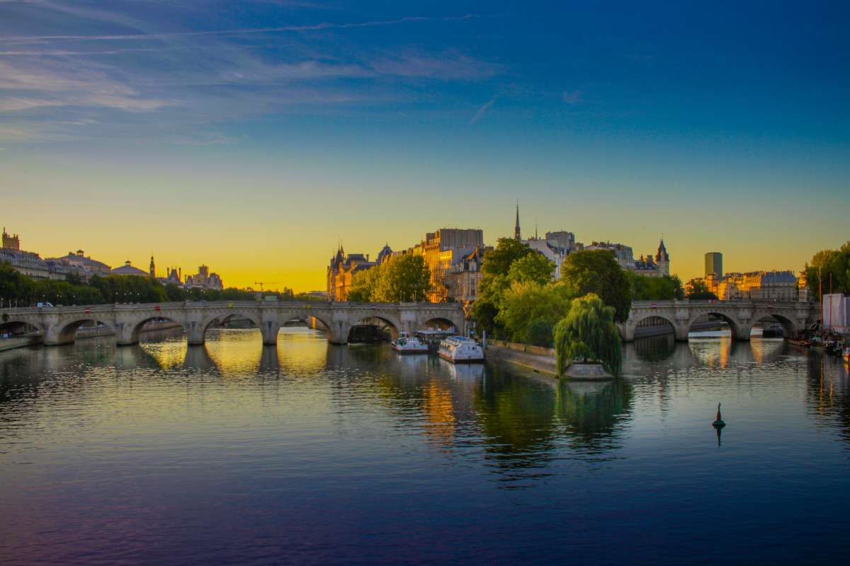 elv, paris, Frankrike, vannvei, speilbilde, himmel, vann, bank, kveld, soloppgang, by, morgen, skumring, solnedgang, bybildet, horisont, innsjø, tre, reservoar, turistattraksjon, landskap, skyline, kanal, vassdraget, panorama, skrivebordsbakgrunn, rolig