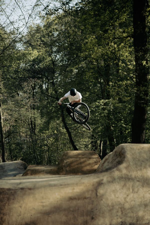 natural,bicicleta,pneu,roda,capacete,Roda de bicicleta