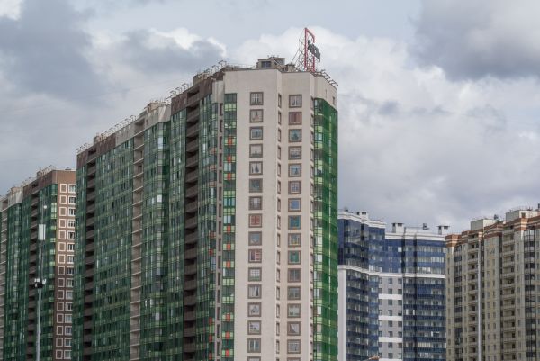 Zone métropolitaine, condominium, Pavillon, bâtiment, maison, des nuages