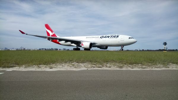 Sydney Airport,飛行機,旅客機,航空会社,カンタス,航空機