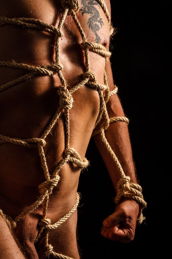 робство,male bondage,rope bondage,BDSM,въже,мускул