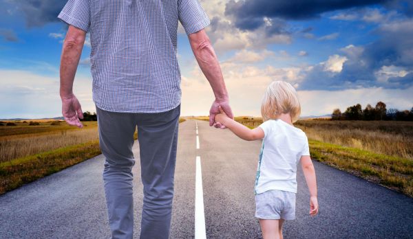 a passeggio,padre,figlio,bambino,famiglia,ragazzo