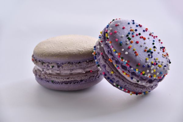 eten,macaron,Sandwich Cookies,zoetheid,buttercream,nonpareils