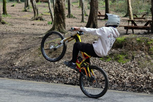 bicicleta,roda,pneu,bicicleta,calçados,Equipamento e material para bicicletas