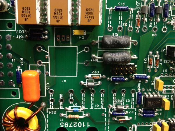 elektronisk engineering,kredsløbskomponent,elektronik,pcb,Elektronisk komponent,passive kredsløb komponent