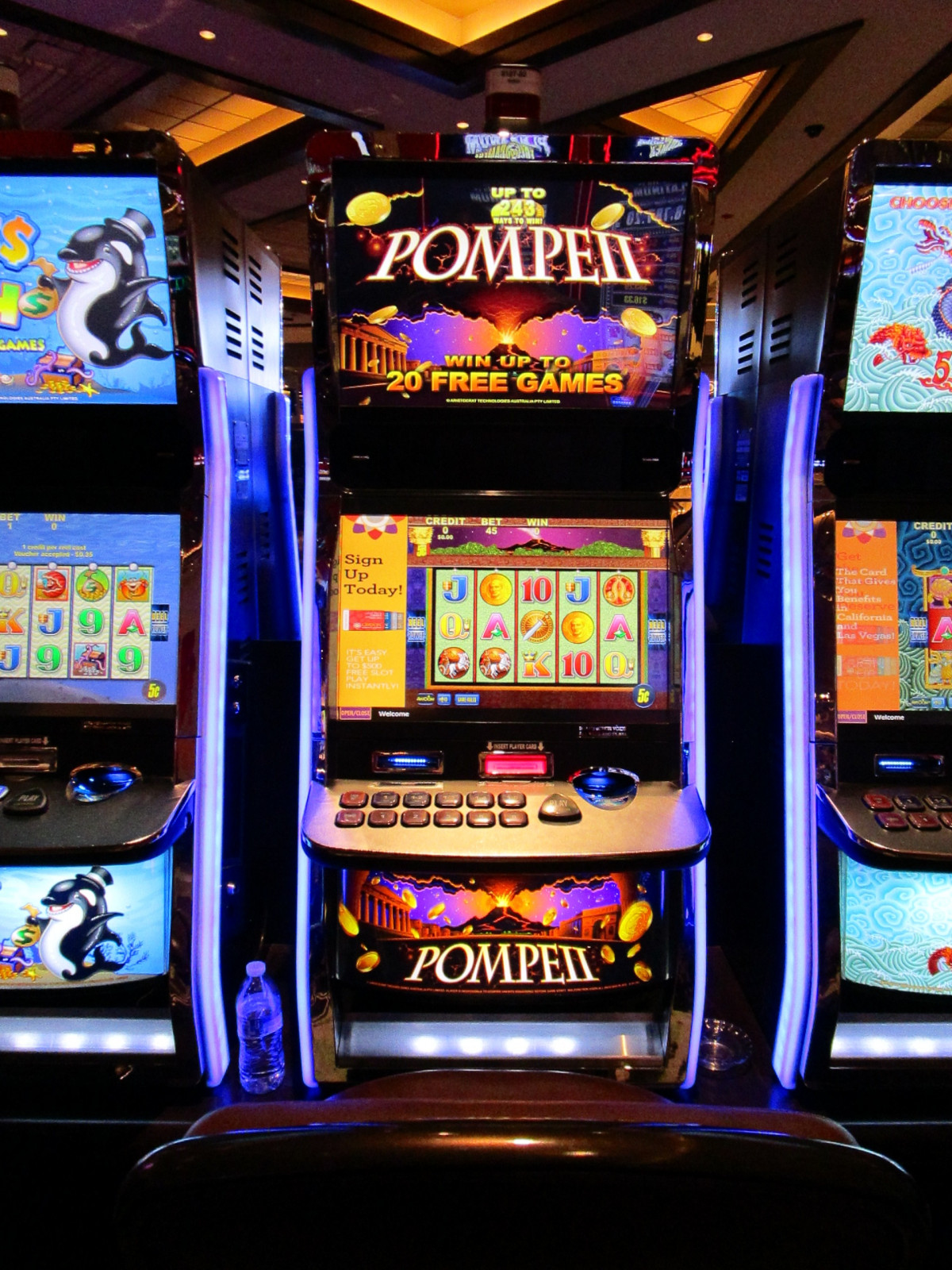 Maschine, zocken, Einarmiger Bandit, Vegas, Kasino, Spielen, drehen, Glück, Gaming, Slot, Jackpot, Sieg, Wetten, Chance, Wette, Indisches Kasino