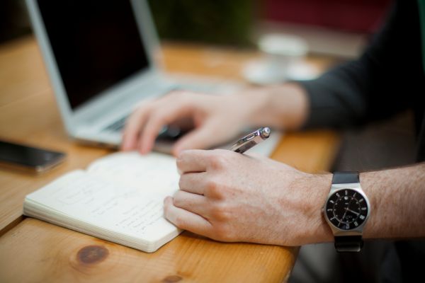 orologio,mano,taccuino,scrittura,lavoro,dito