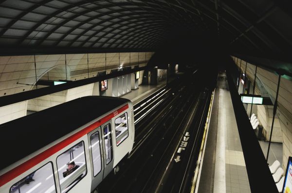 architektura,pociąg,metro,transport,Platforma,transport publiczny