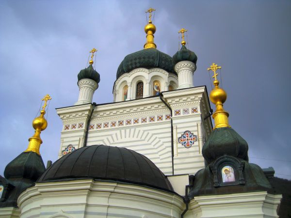 ég,épület,emlékmű,szobor,vallás,tájékozódási pont