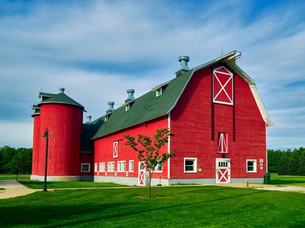 landscape,farm,house,building,sky,countryside