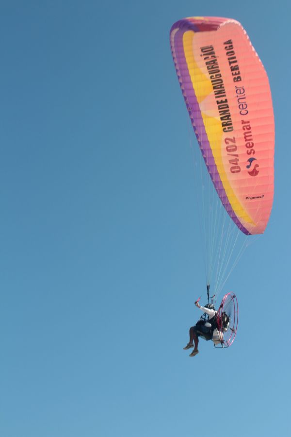 křídlo,extrémní sport,padák,paragliding,sportovní,parašutismus