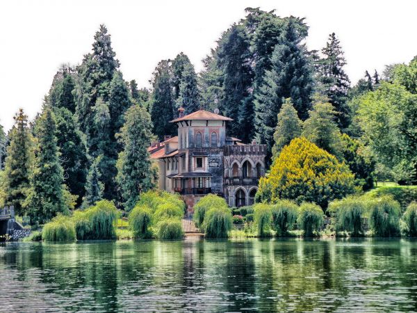 tree, water, nature, architecture, sky, villa