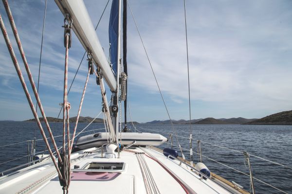 sky,boat,ship,vehicle,mast,sailing