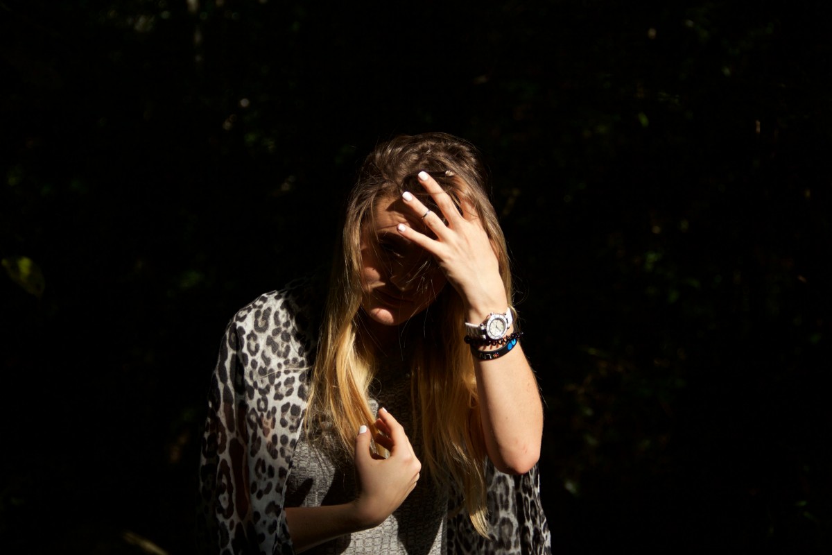 musica, concerto, cantante, modello, oscurità, moda, musicista, palcoscenico, prestazione, cantando, chitarrista, divertimento, arti dello spettacolo, servizio fotografico